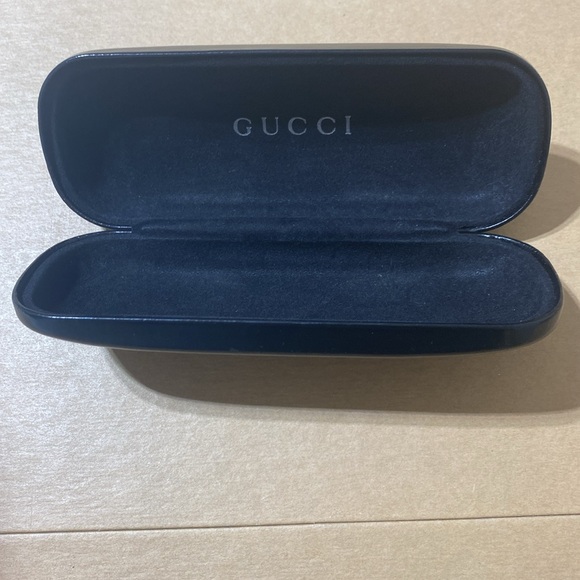 VGUC. Vintage Gucci eyeglass case. - Picture 5 of 5